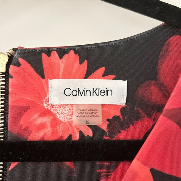 Calvin Klein Women's Red Black Floral Sheath Scuba Dress Size 16 - Picture 5 of 9